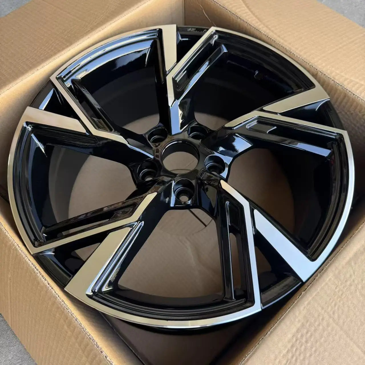 18/19 Inch Lightweight Flow Form Aluminum Alloy Passenger Car Wheels 5x112 Universal High Performance Rim Accessories